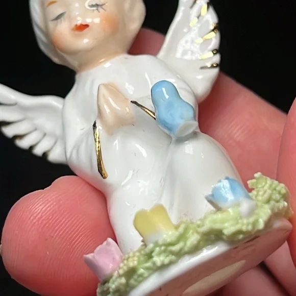 Napcoware Praying Angel Miniature Figurines Boy Girl w/ Spaghetti & Birds Napco - Picture 5 of 8